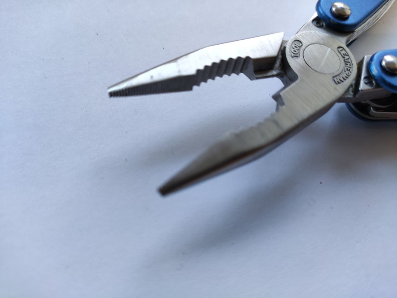 Мультитул Leatherman Juice SC2 Б/В