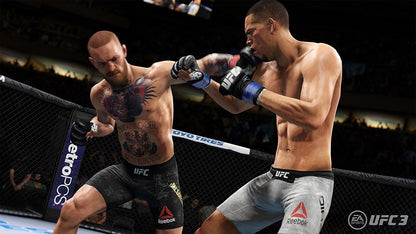 Гра Sony PlayStation 4 UFC 3 Російські Субтитри Б/В