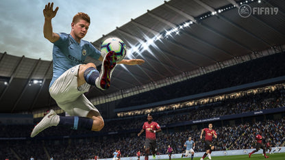 Гра Microsoft Xbox One FIFA 19 Англійська Версія Б/В
